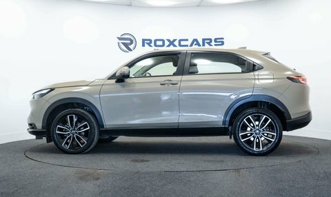 Honda Hr-V Suv SN24WFH Beige #4