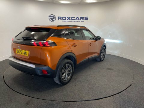Peugeot 2008 Suv DU23JWL Orange #4
