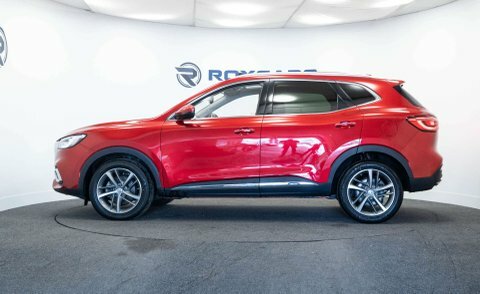 MG HS Suv CF72PWK Red #4