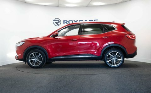 MG HS Suv DK23XWV Red #4