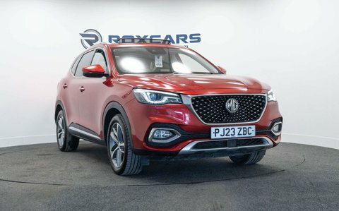 MG HS Suv Red