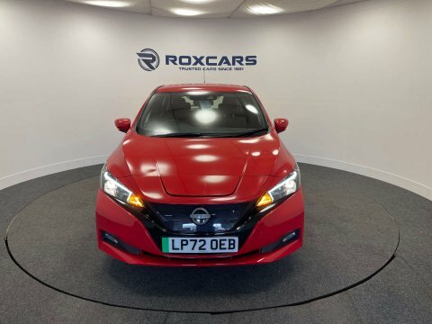 Nissan Leaf Hatchback Red