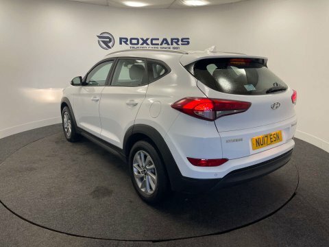 Hyundai Tucson Suv NU17ESN White #6