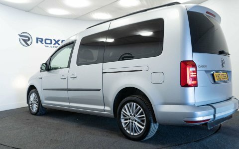 Volkswagen Caddy Maxi Life 2L Null Black #16