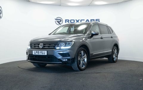 Volkswagen Tiguan Allspace Suv LP19YUJ Grey #3