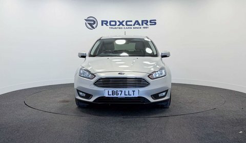 Ford Focus Hatchback Silver #2