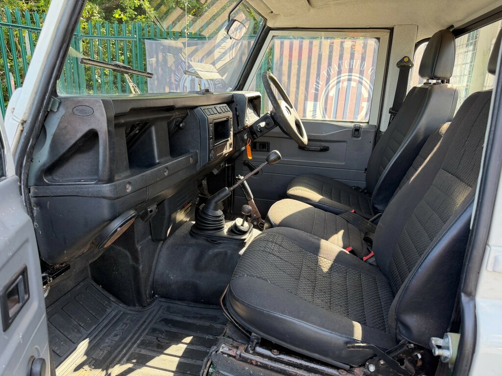 Land Rover Defender 130 130 Tipper White #5