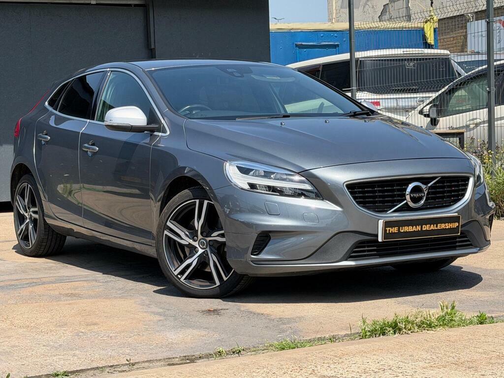 Volvo V40 1.5 T3 R-design Pro Euro 6 S S 