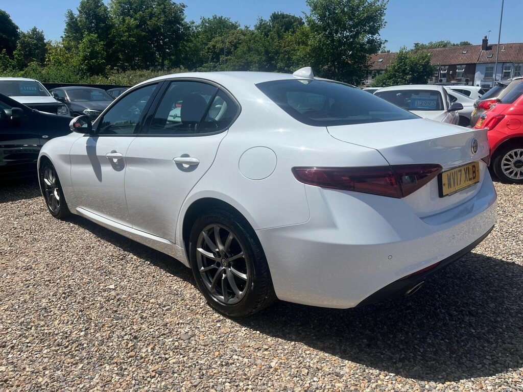 Alfa Romeo Giulia Saloon 2.2 Td Super Euro 6 Ss 201617 White #6