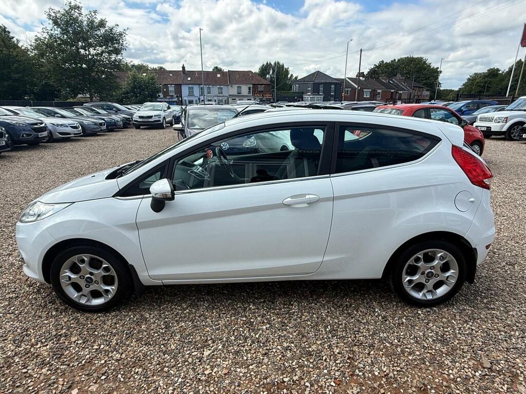 Ford Fiesta Hatchback 1.25 Zetec 201262 CK62CLZ White #6