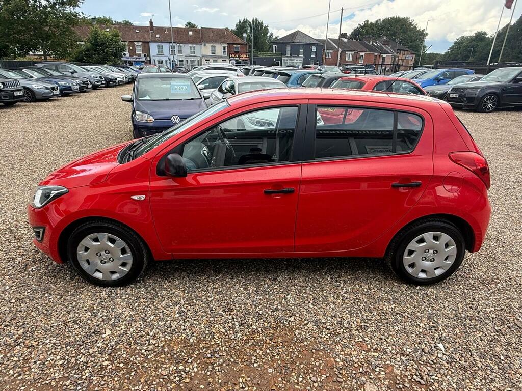 Hyundai I20 Hatchback 1.2 Classic Euro 5 201313 AU13WWK Red #6