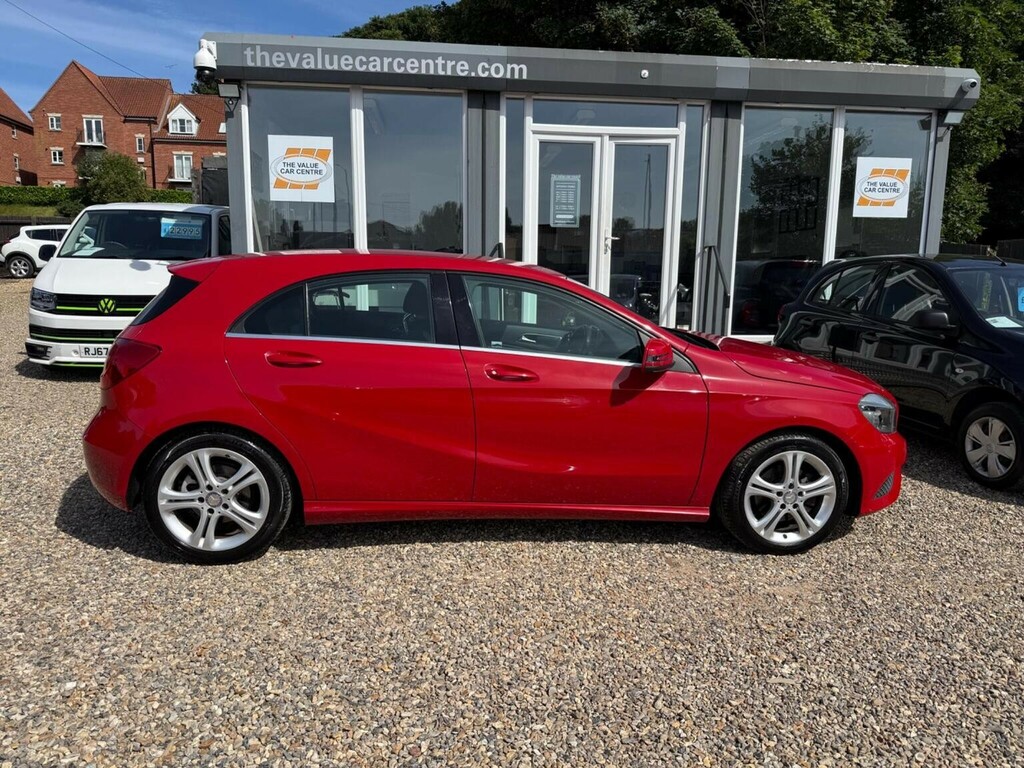 Mercedes-Benz A Class Hatchback 1.6 A180 Sport Edition Euro 6 Ss Red #2