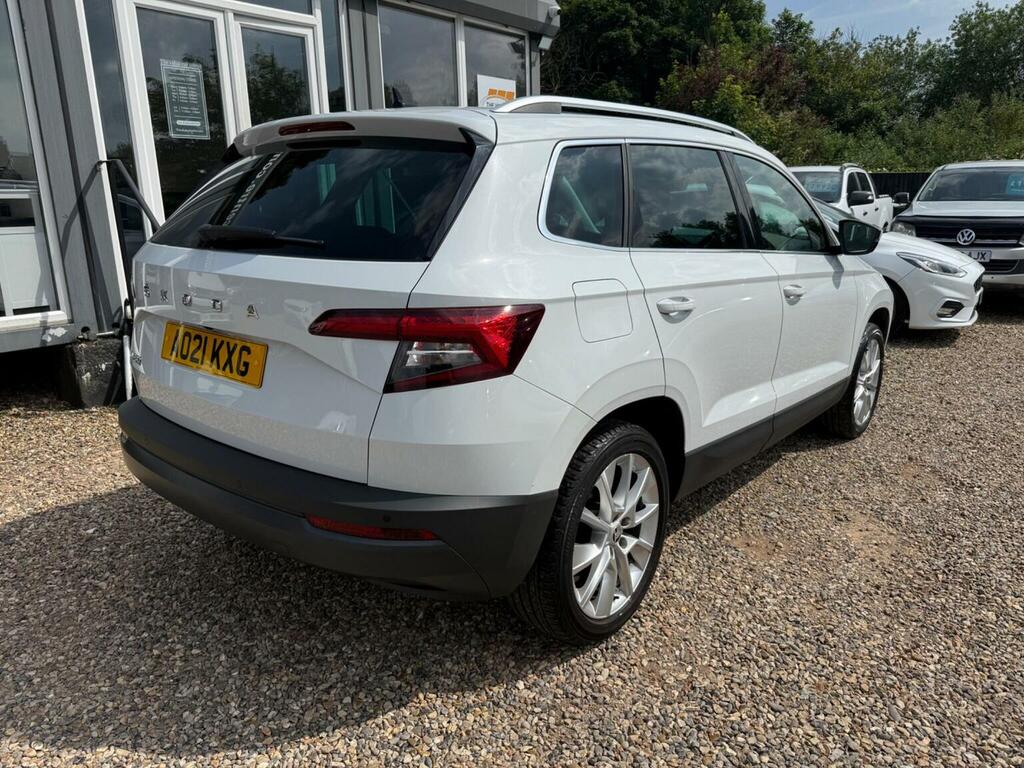 Skoda Karoq Suv 1.5 Tsi Act Se L Dsg Euro 6 Ss 202121 AO21KXG White #3