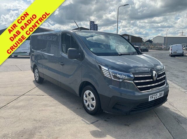 Renault Trafic 2.0 Dci Blue Ll30 Advance Panel Van Man Grey