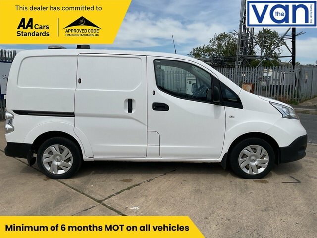 Nissan e-NV200 40Kwh Acenta Panel Van Swb Quic White #2