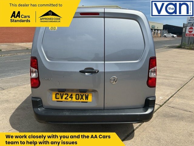 Vauxhall Combo Cargo L2 2300 1.5 Turbo D 130Ps H1 Prime Va Grey #4