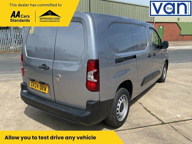Vauxhall Combo Cargo L2 2300 1.5 Turbo D 130Ps H1 Prime Va Grey #3