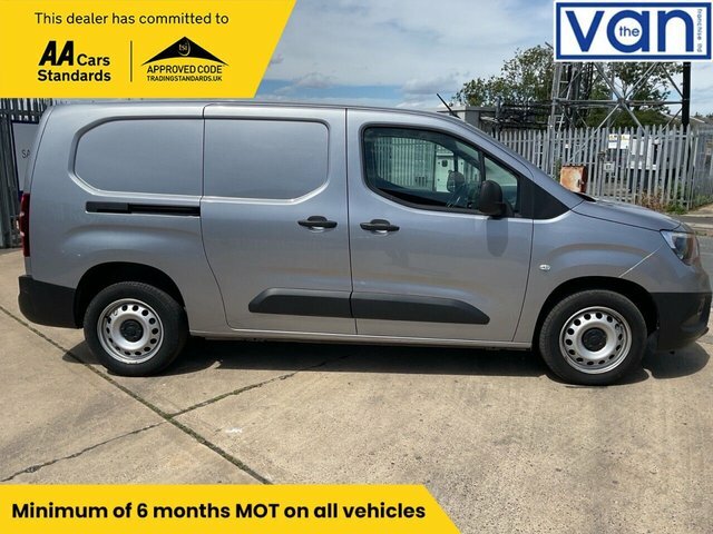 Vauxhall Combo Cargo L2 2300 1.5 Turbo D 130Ps H1 Prime Va Grey #2