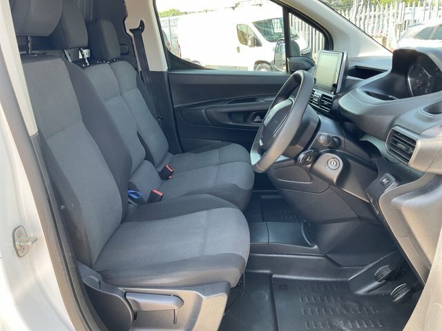 Peugeot Partner Panel Van 1.5 Bluehdi 1000 Professional Premium Black #18