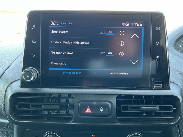 Peugeot Partner Panel Van 1.5 Bluehdi 1000 Professional Premium Black #23