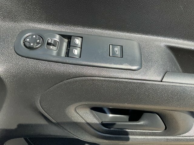 Peugeot Partner Panel Van 1.5 Bluehdi 1000 Professional Premium Black #30