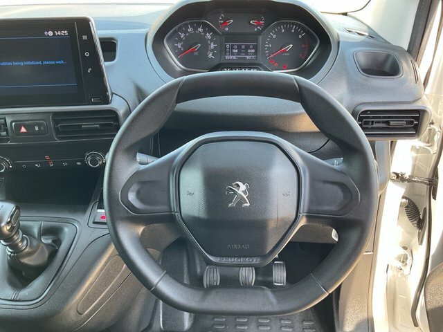 Peugeot Partner Panel Van 1.5 Bluehdi 1000 Professional Premium Black #20