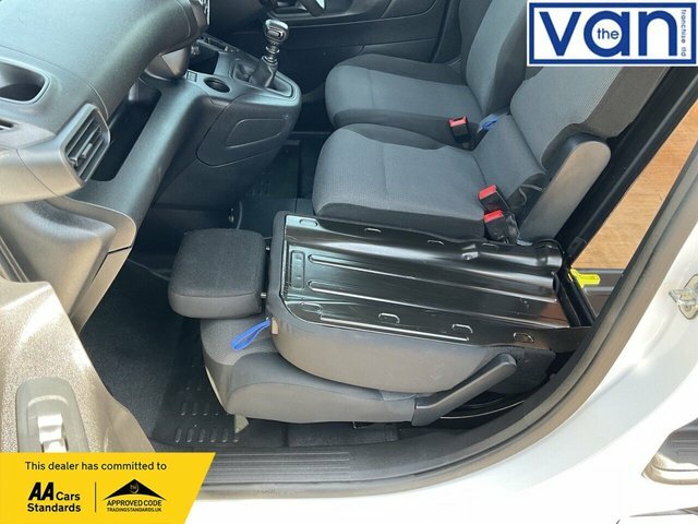 Peugeot Partner Panel Van 1.5 Bluehdi 1000 Professional Premium Black #14