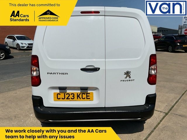 Peugeot Partner 1.5 Bluehdi 1000 Professional Premium Standard P White #4