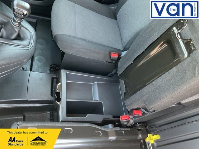 Peugeot Partner Panel Van 1.5 Bluehdi 1000 Professional Premium Black #16