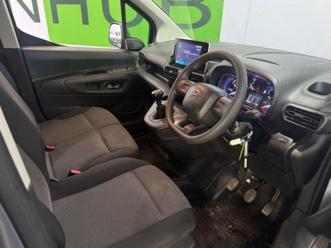 Citroen Berlingo 2022 71 1.5 BP71TJO Grey #2