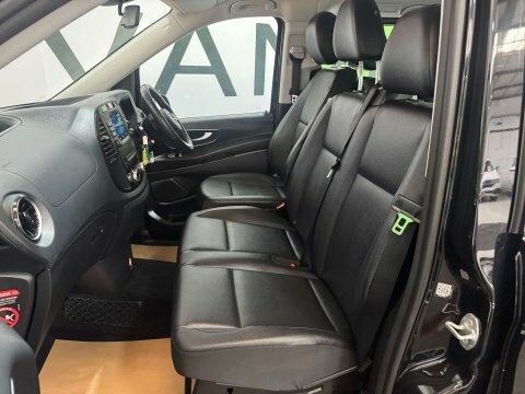 Mercedes-Benz Vito 2L Select Silver #18