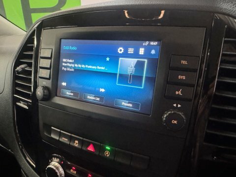 Mercedes-Benz Vito 2L Select Silver #25