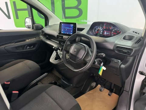 Peugeot Partner 2023 73 1.5 Grey #2