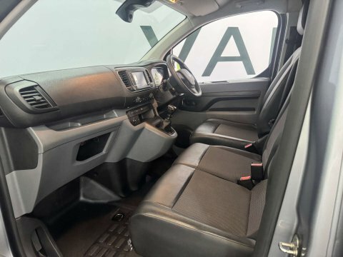 Vauxhall Vivaro 2.0 Turbo D 3100 Sportive Panel Van 6Dr Man Grey #19