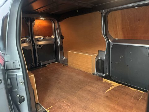 Vauxhall Vivaro 2.0 Turbo D 3100 Sportive Panel Van 6Dr Man Grey #25
