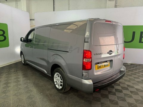 Vauxhall Vivaro 2.0 Turbo D 3100 Sportive Panel Van 6Dr Man Grey #7
