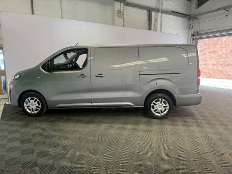 Vauxhall Vivaro 2022 71 2.0 Grey #4