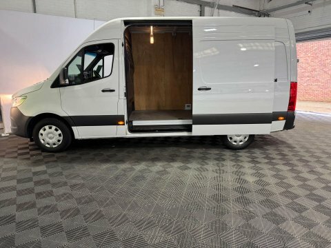 Mercedes-Benz Sprinter 2024 24 2.0 White #6