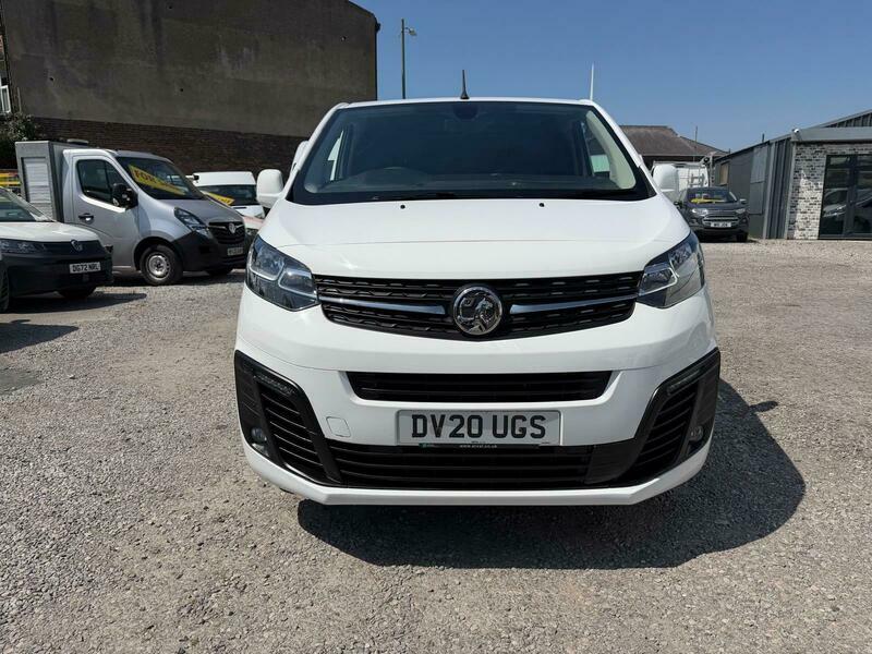 Vauxhall Vivaro L1h1 2700 Sportive S DV20UGS White #2