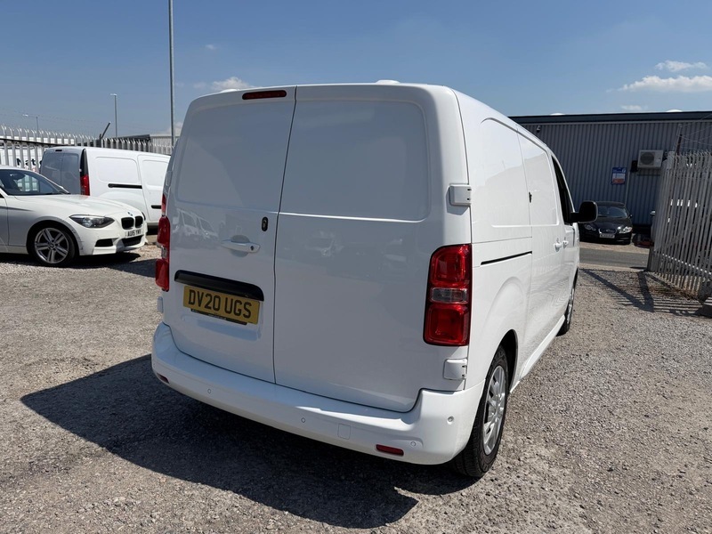 Vauxhall Vivaro L1h1 2700 Sportive S DV20UGS White #4