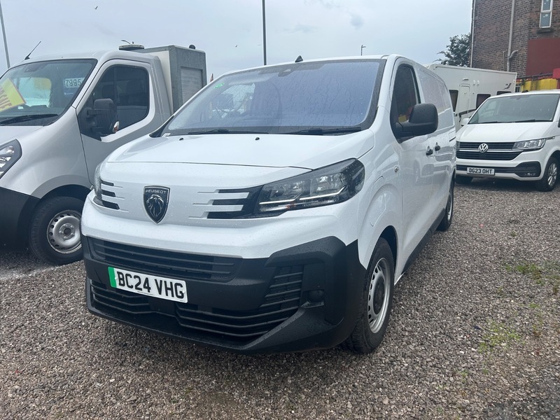 Peugeot Expert Professional Medium BC24VHG White #2