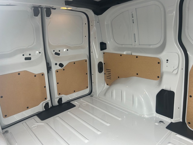 Peugeot Expert Professional Medium BC24VHG White #5
