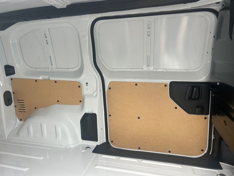 Peugeot Expert Professional Medium BC24VHG White #6