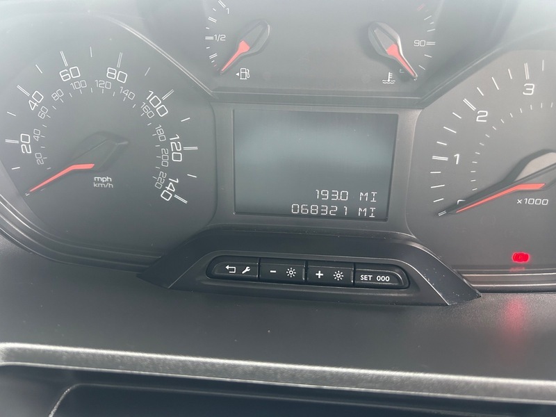 Peugeot Partner 2.0D R Design Se Powershift Grey #7