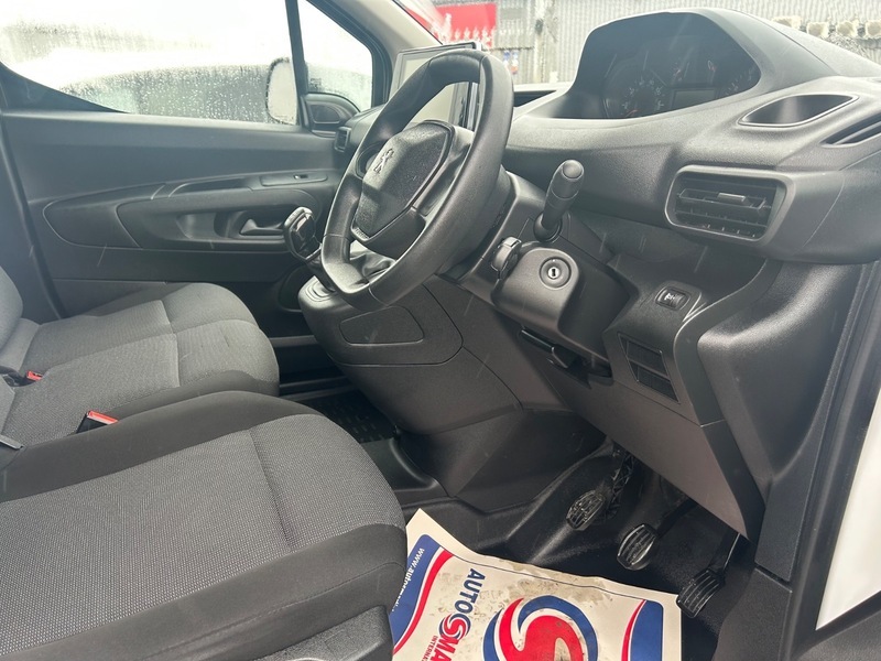 Peugeot Partner 2.0D R Design Se Powershift Grey #12