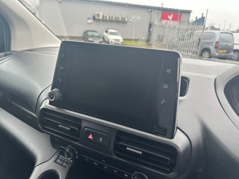 Peugeot Partner 2.0D R Design Se Powershift Grey #8
