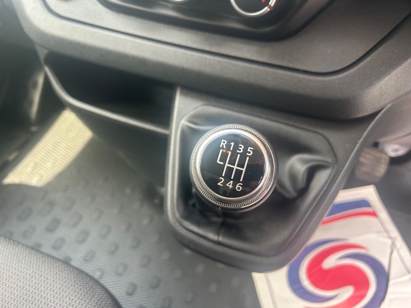 Nissan Primastar Dci 28 Tekna Grey #12