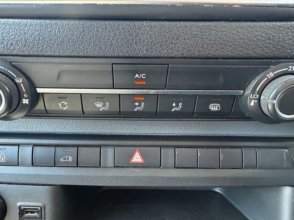Peugeot Expert 2L Professional 6Dr White #16