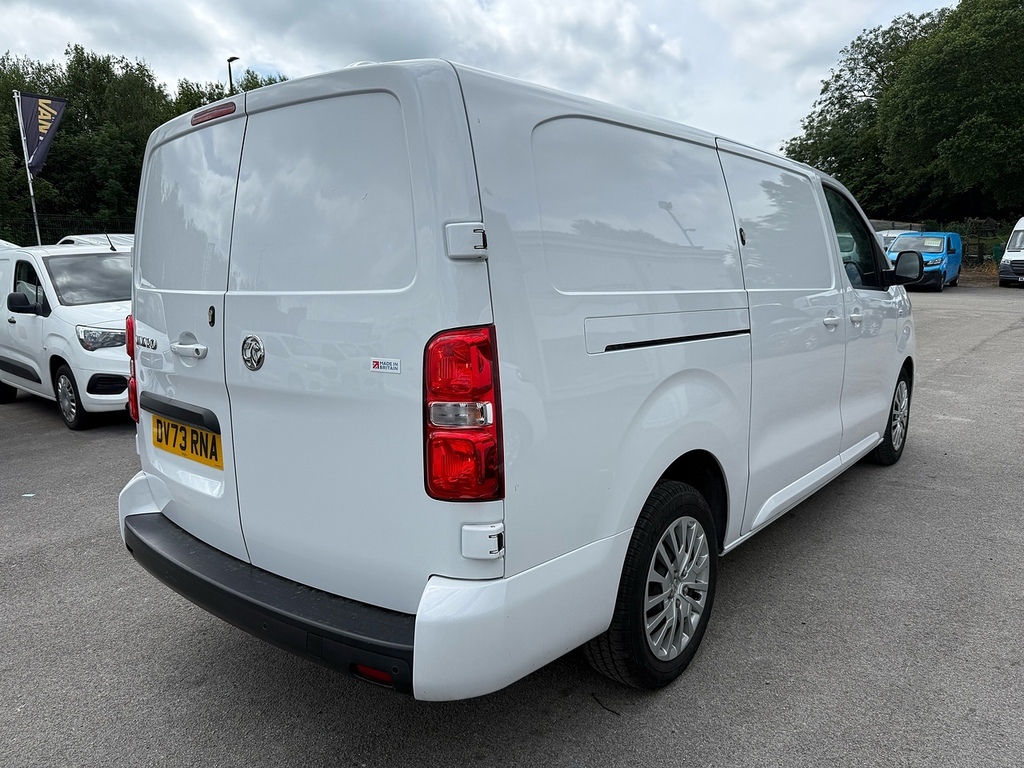 Vauxhall Vivaro 1.5 Turbo D 2900 Pro Lwb Air Con Rcamera Van 6Dr White #5