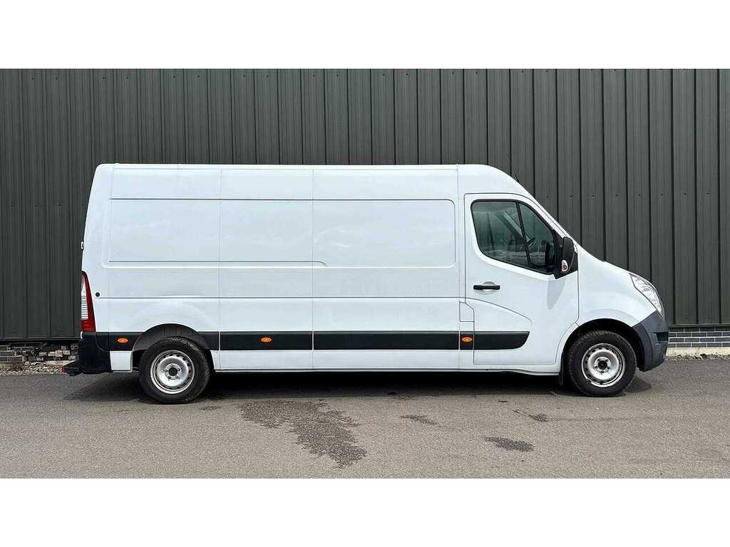 Renault Master 2.3 Dci 35 Business Lwb Medium Roof Van White #3